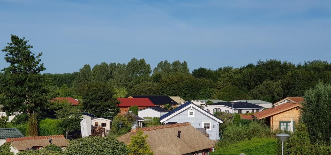 Villa Emilia - Gemuetliches Kinderfreundliches Blockhaus Mit Umzaeuntem Garten 圣安娜兰 外观 照片