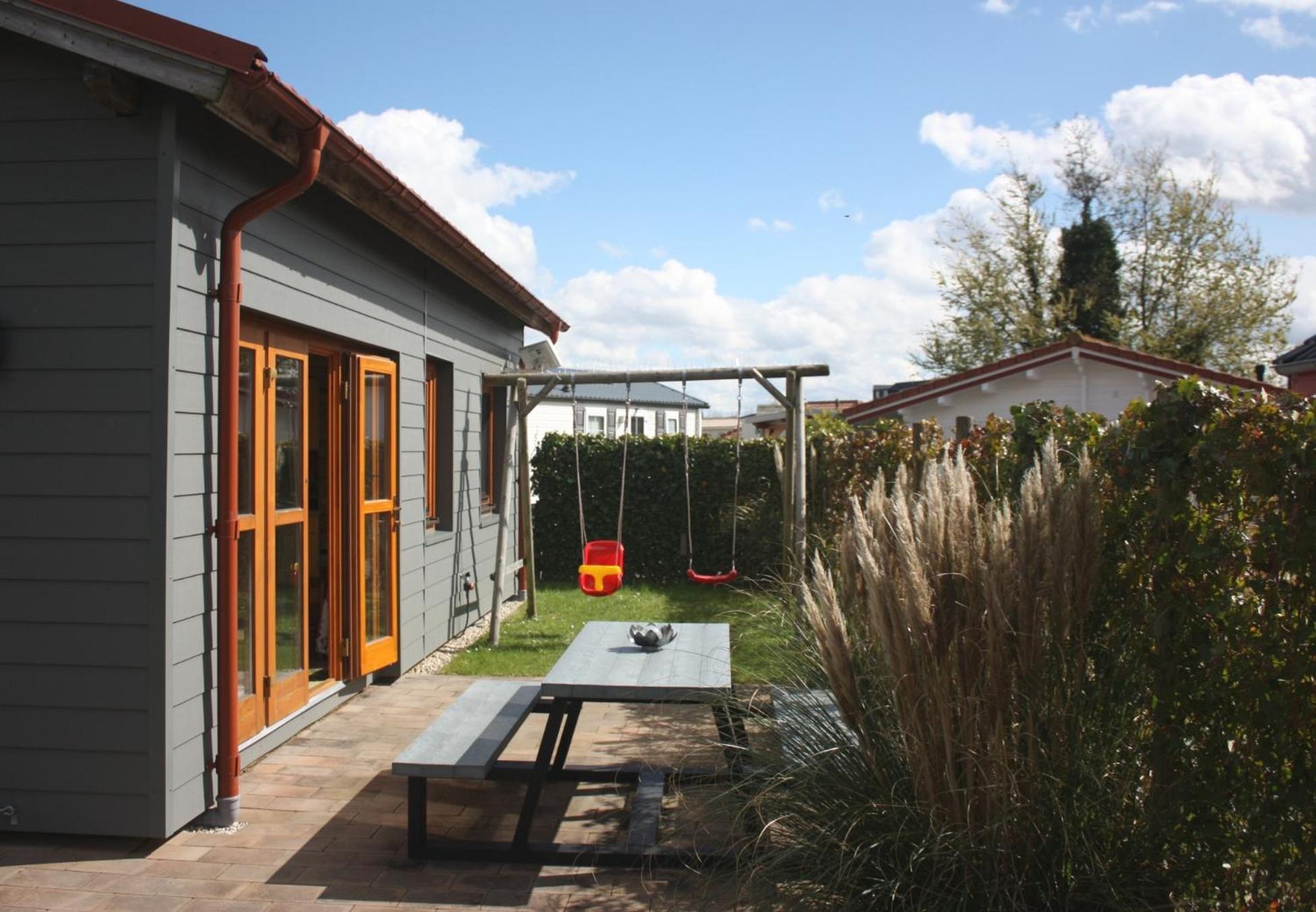 Villa Emilia - Gemuetliches Kinderfreundliches Blockhaus Mit Umzaeuntem Garten 圣安娜兰 外观 照片